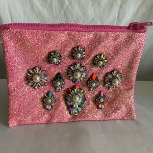 Hand purse. Color hot pink.  plain inside no pockets as you see in pictures.